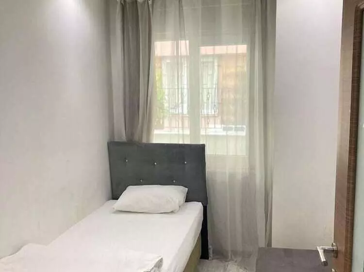 The Nar Suit & Apart