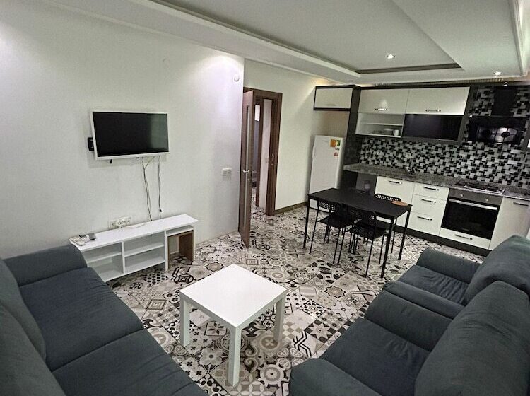 The Nar Suit & Apart