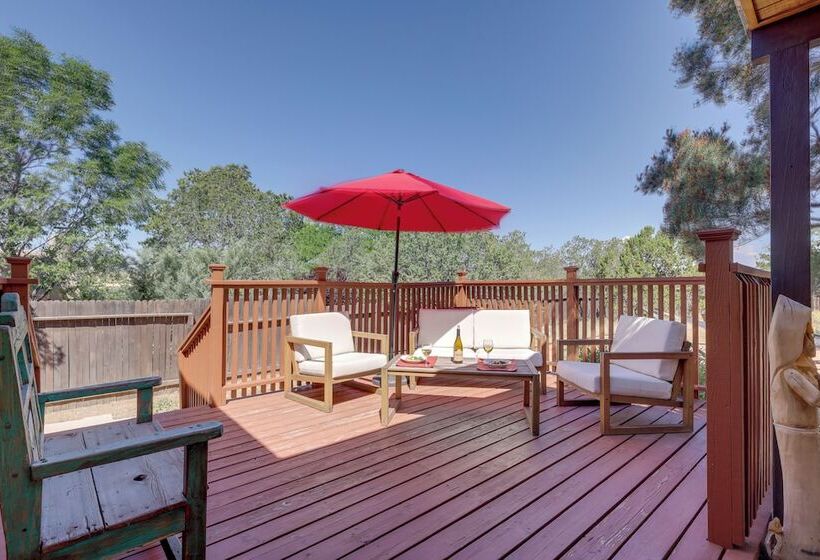 Adventurers Oasis 3 Mi South Of Dtwn Santa Fe!