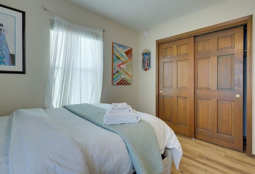 Adventurers Oasis 3 Mi South Of Dtwn Santa Fe!