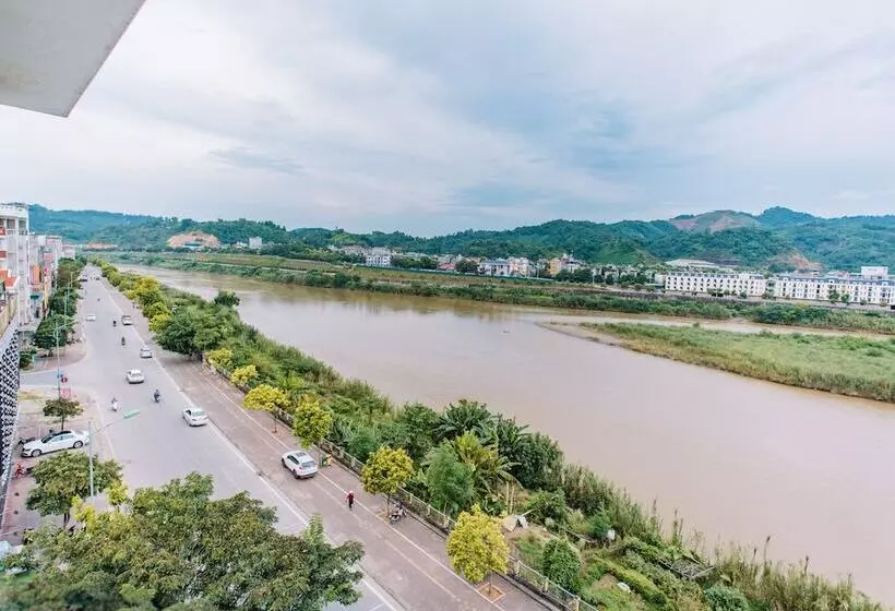 Cao Minh Hotel Lao Cai