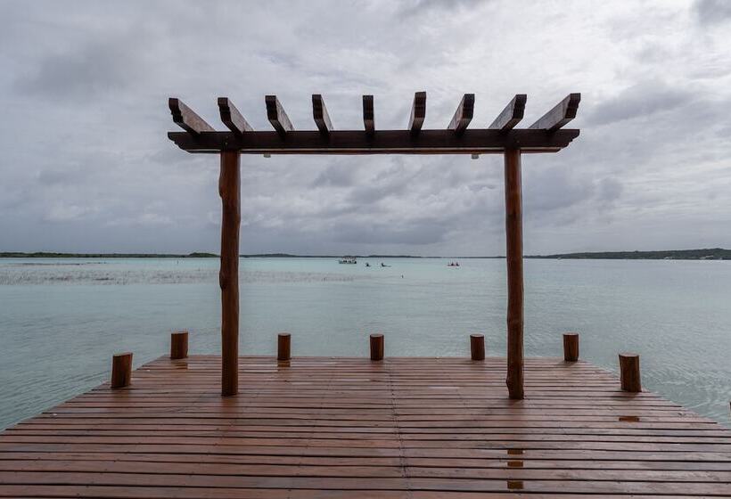 Cristalino Lagoon Front Hotel, Restaurant & Spa