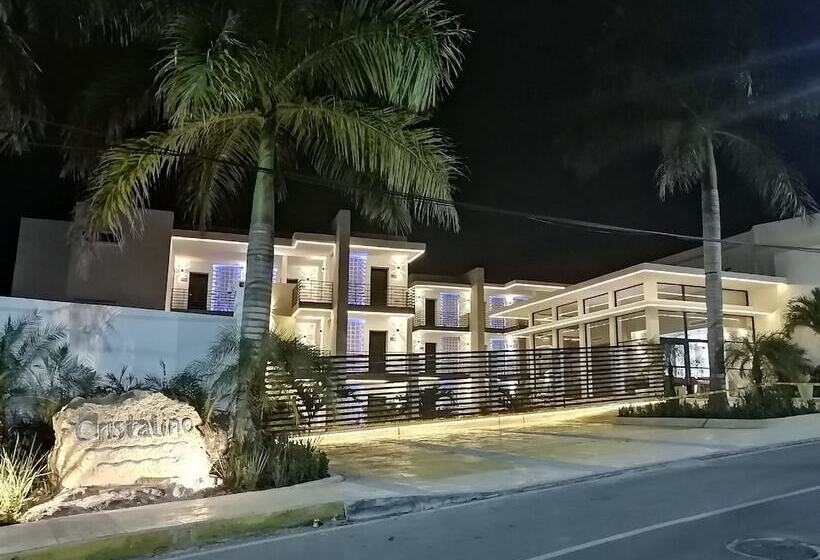 Cristalino Lagoon Front Hotel, Restaurant & Spa