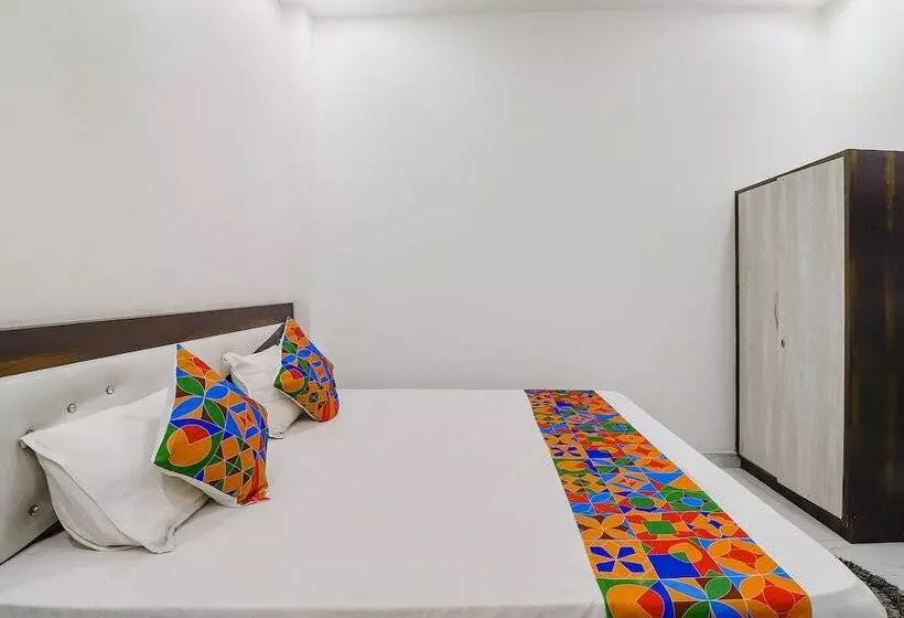 Hotelli Chahat Palace