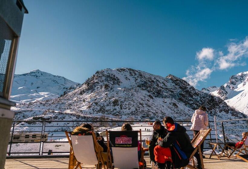 فندق فئة نجمة واحدة Auberge De Piau