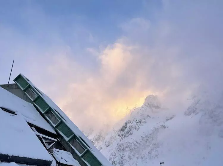 Hostelli Auberge De Piau