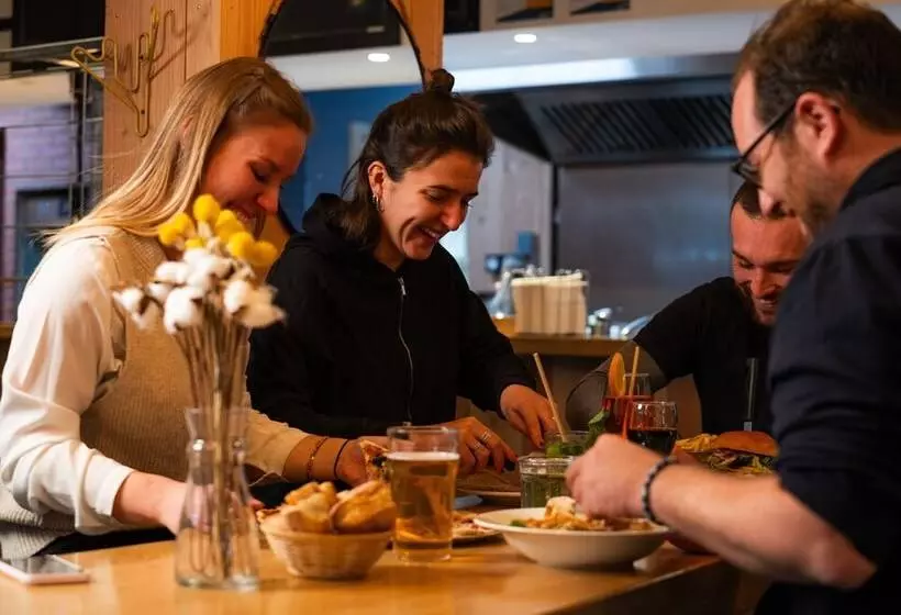 Hostelli Auberge De Piau