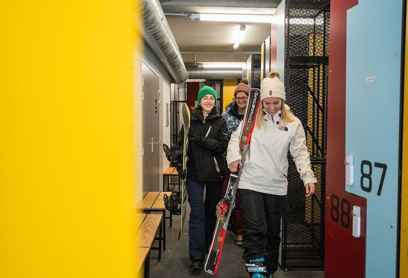 فندق فئة نجمة واحدة Auberge De Piau