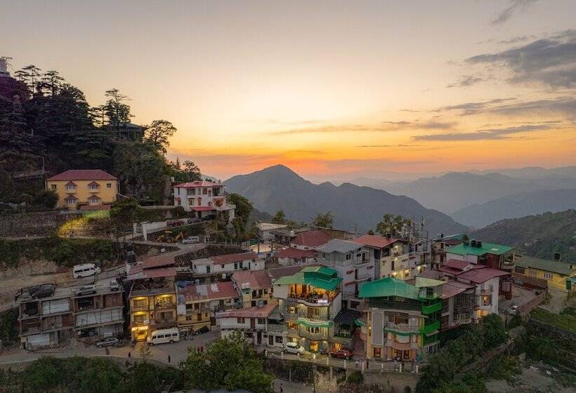 Hotel Artbuzz Mussoorie