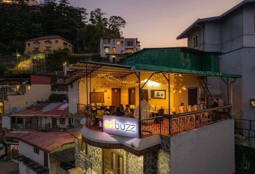 Hotel Artbuzz Mussoorie