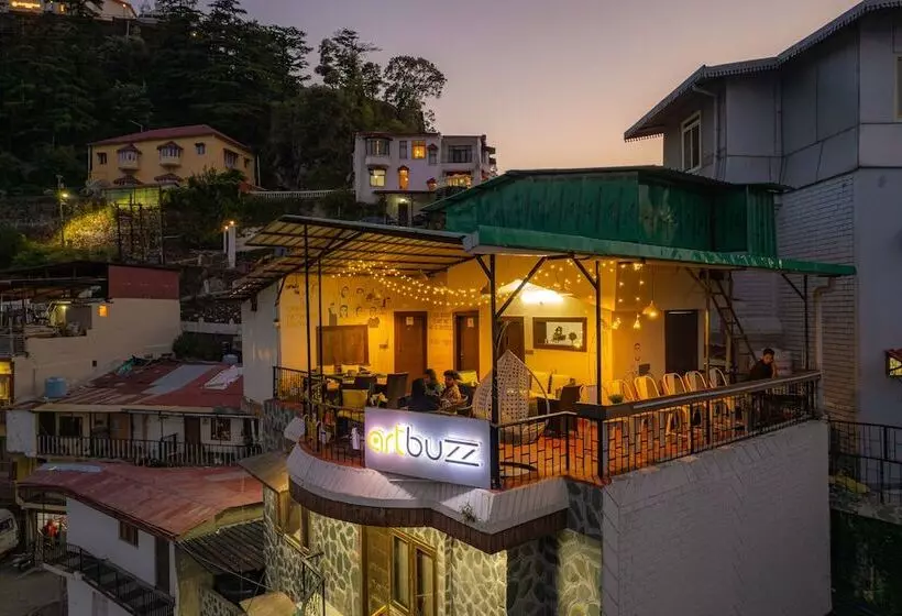 ホテル Artbuzz Mussoorie