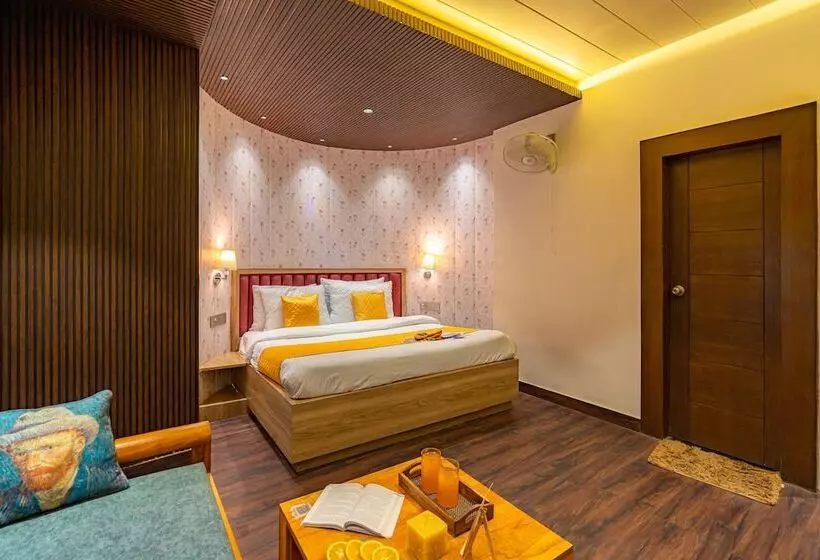 ホテル Artbuzz Mussoorie