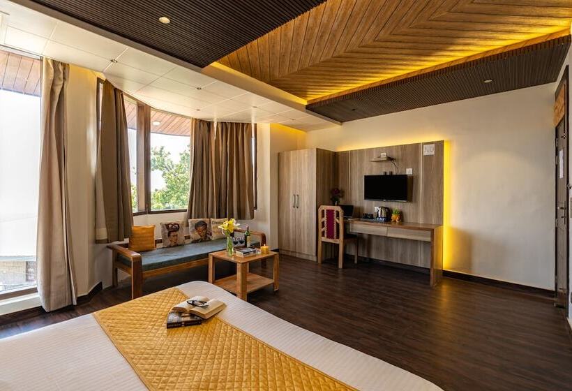 Hotel Artbuzz Mussoorie