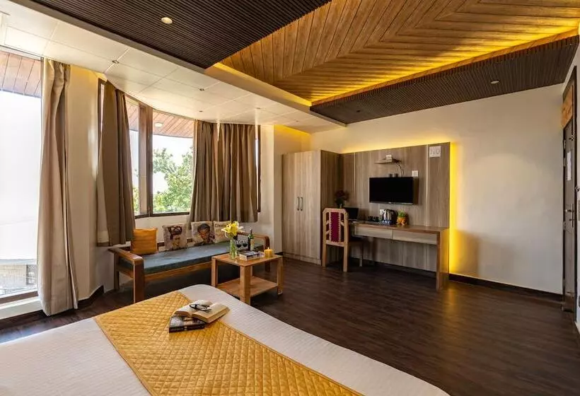 ホテル Artbuzz Mussoorie