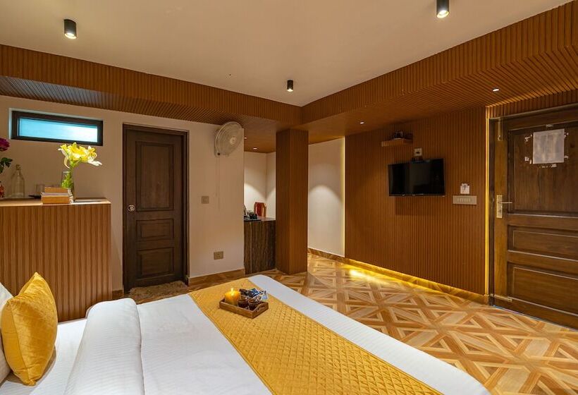 Hotel Artbuzz Mussoorie