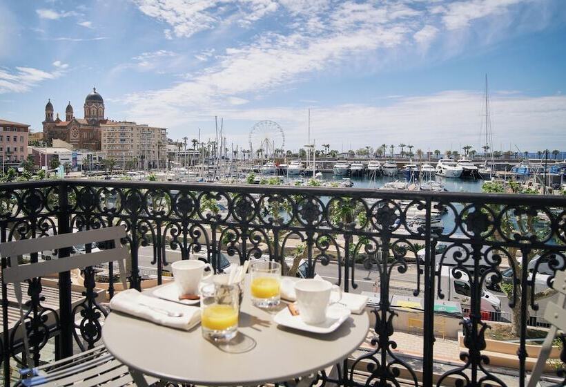 Отель Du Vieux Port