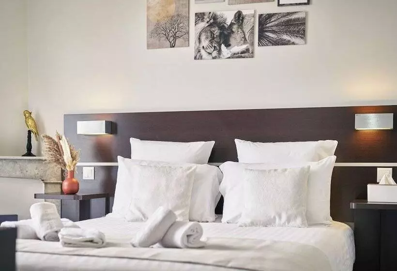 Hotelli Du Vieux Port