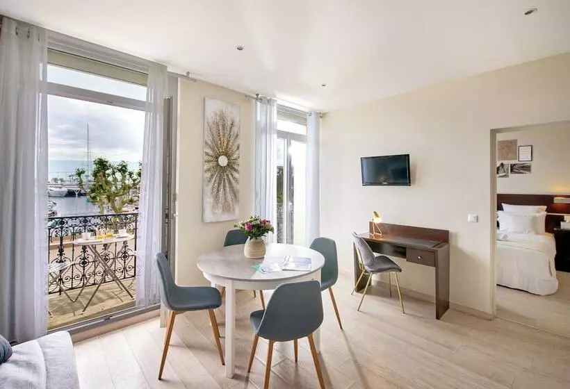 Hotelli Du Vieux Port