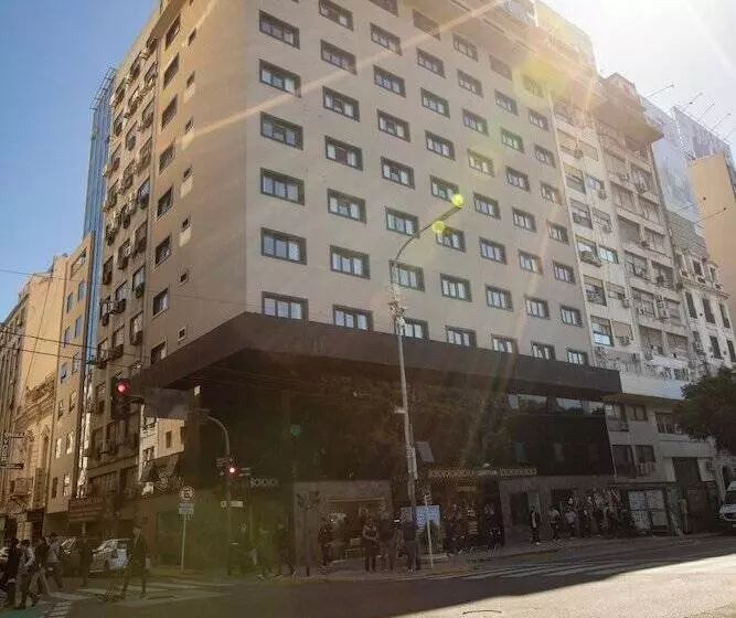 هتل El Misti Coliving Obelisco