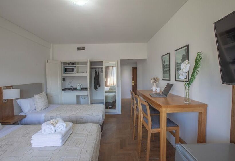 هتل El Misti Coliving Obelisco