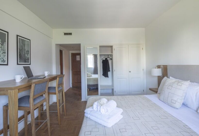 هتل El Misti Coliving Obelisco