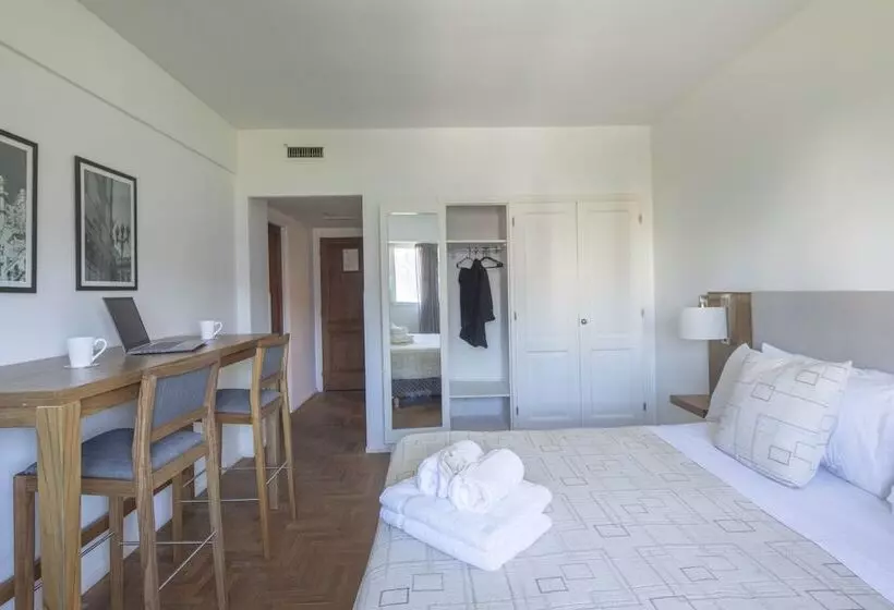 هتل El Misti Coliving Obelisco