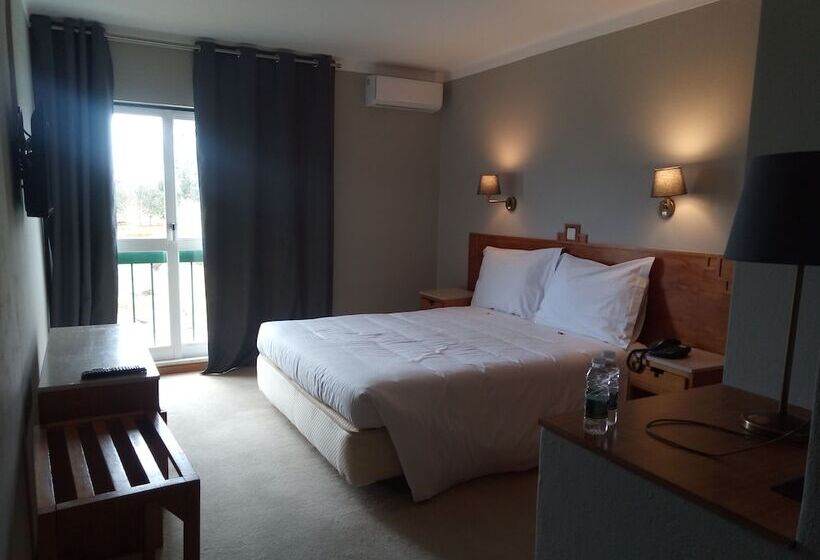 בית מלון כפרי Estremoz