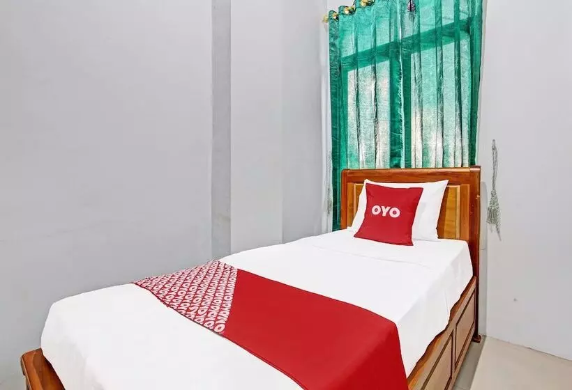 Hotelli Fariza House Syariah By Oyo