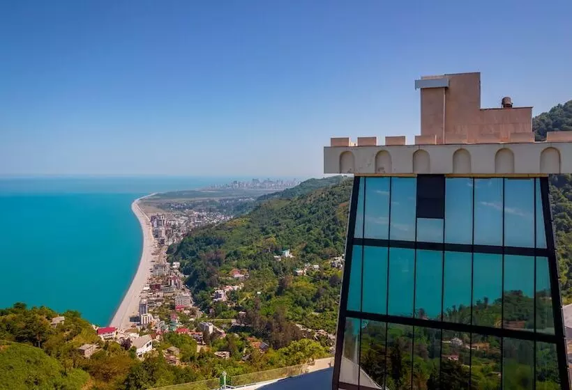 هتل Litz Resort
