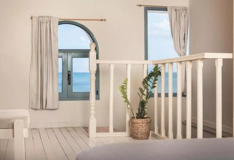 هتل Pierros Verde