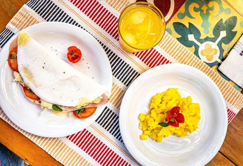 فندق Pousada Carmelitha