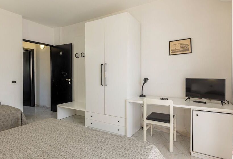 فندق Quisisana Vada