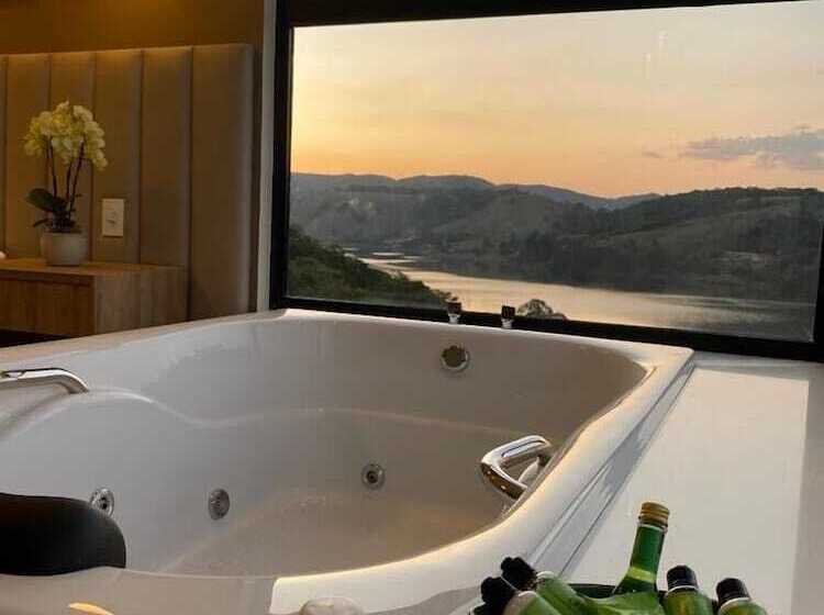 فندق Vista Do Lago