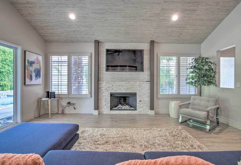 Palm Desert Retreat W/ Private Pool, Near Golf!