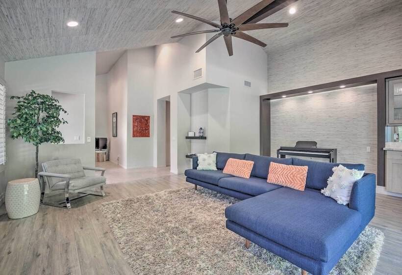 Palm Desert Retreat W/ Private Pool, Near Golf!