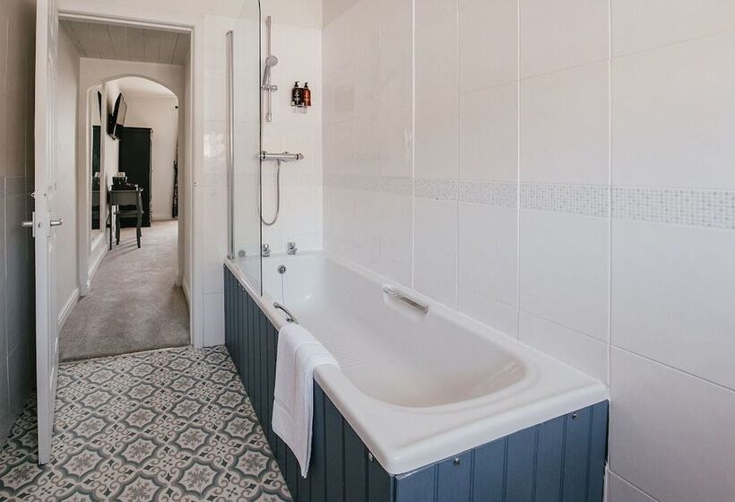 Miresfield Farm Bed & Breakfast