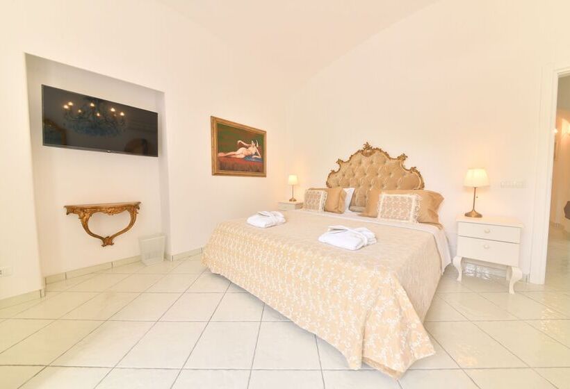 פנסיון Queen Suite