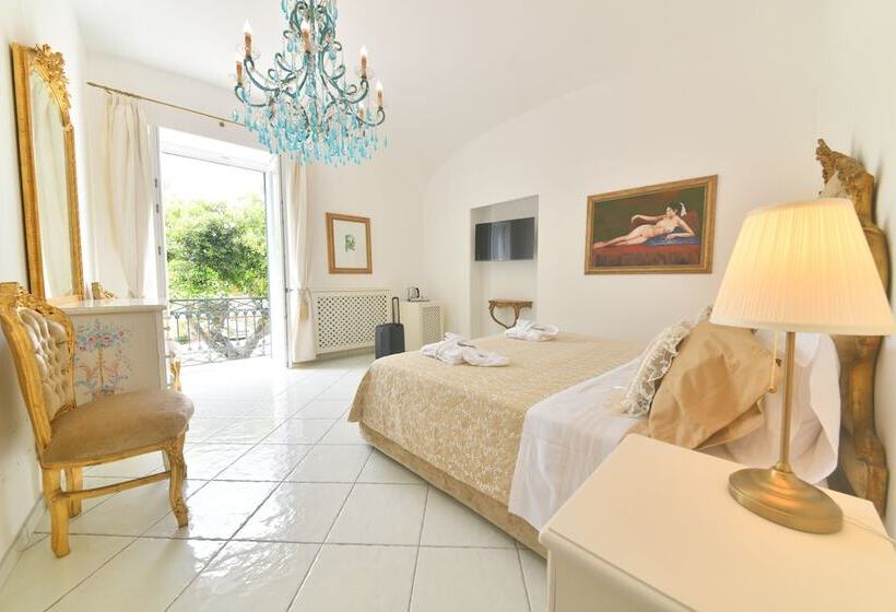 פנסיון Queen Suite