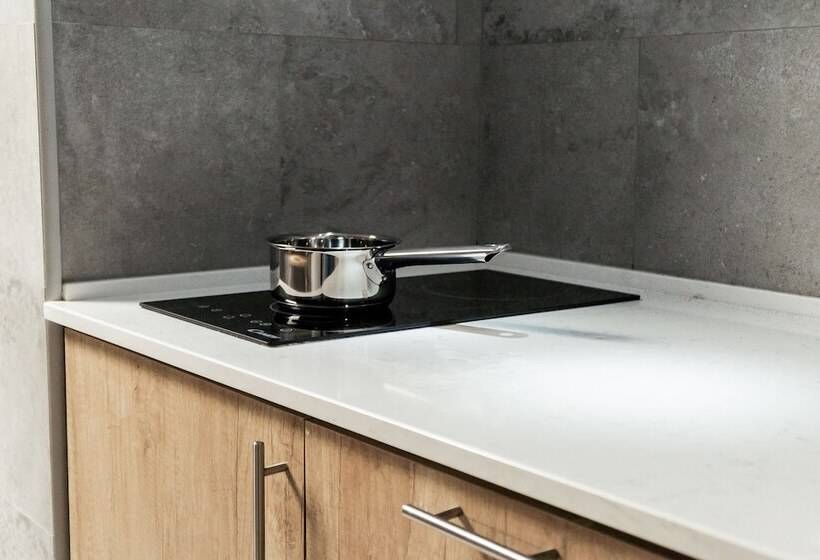 ペンション Salero Guest House