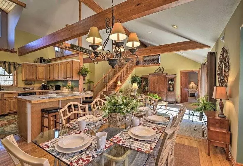 Private Family Home W/ Deck, Porch + Forest Views!