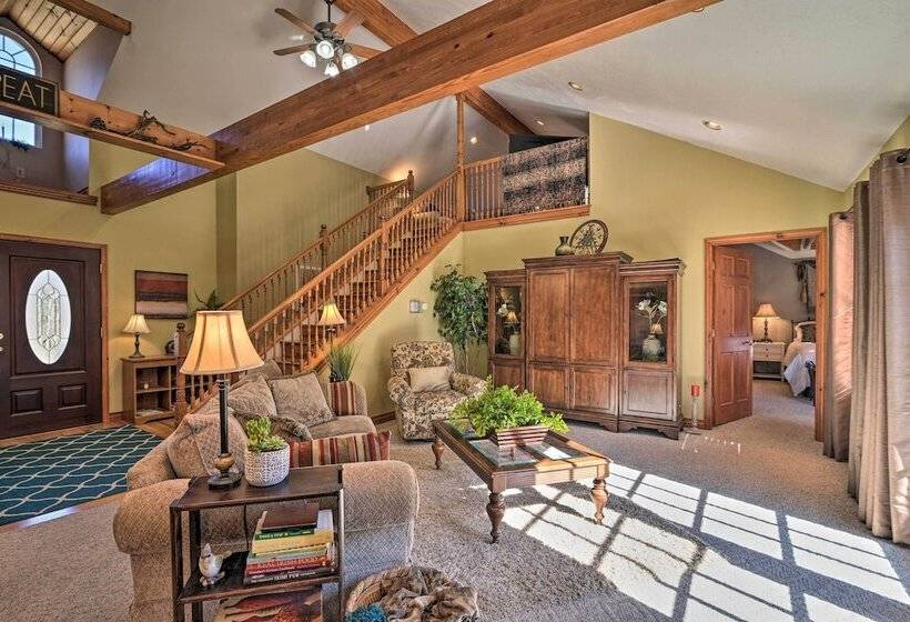 Private Family Home W/ Deck, Porch + Forest Views!