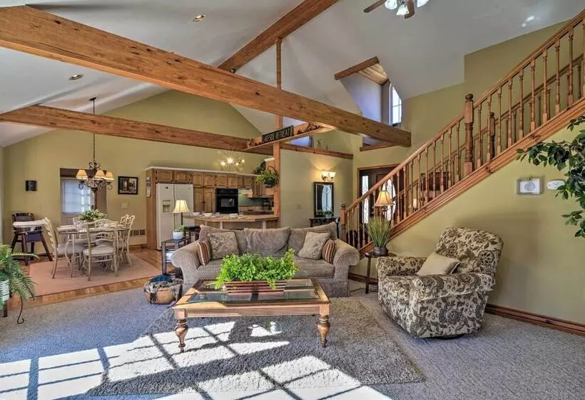 Private Family Home W/ Deck, Porch + Forest Views!