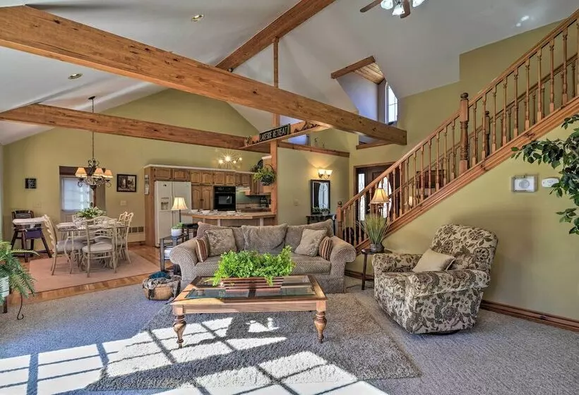 Private Family Home W/ Deck, Porch + Forest Views!