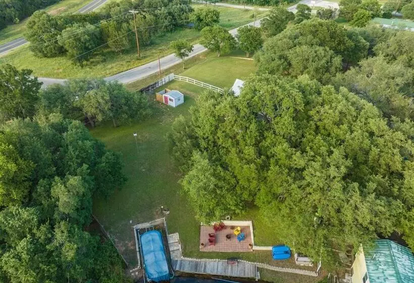 Red Bird Cabin Studio Retreat