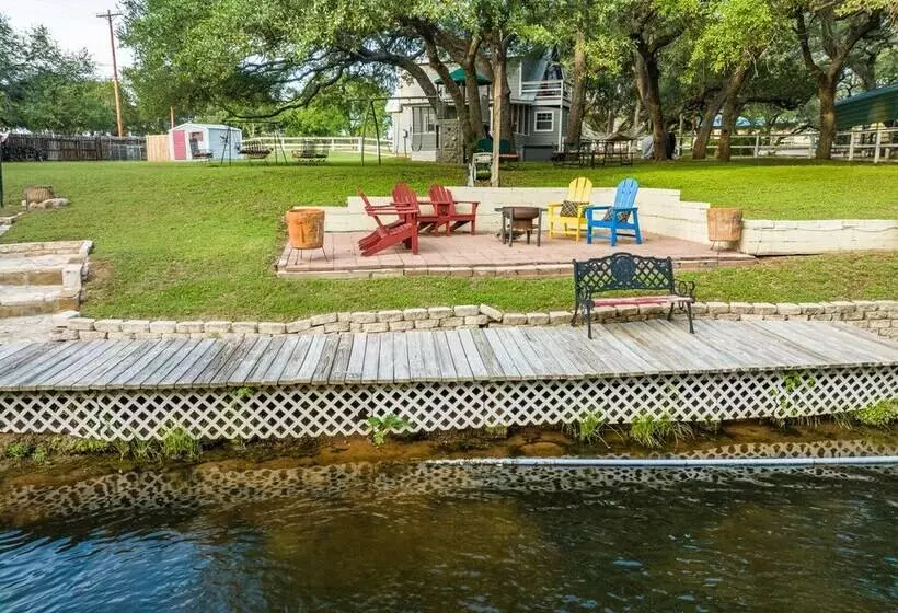 Red Bird Cabin Studio Retreat