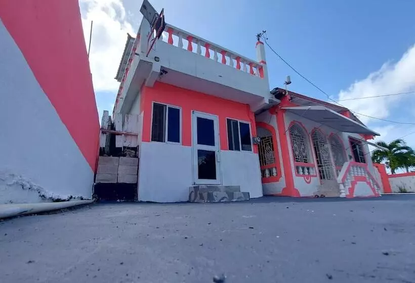 اقامتگاه 3 Bedrooms Rentals In Port Morant St Thomas