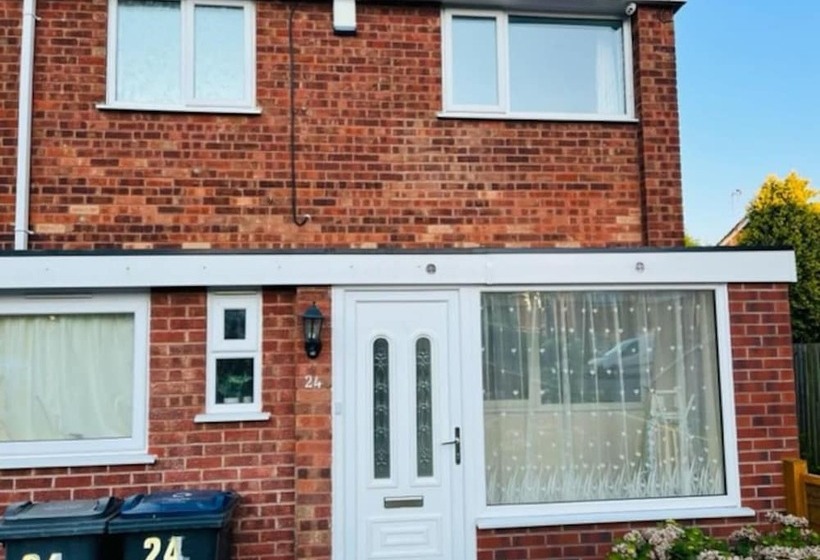 住所 Overbury Lodge, Birmingham With Free Parking