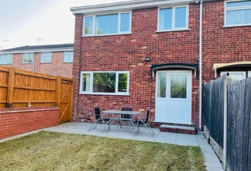 住所 Overbury Lodge, Birmingham With Free Parking