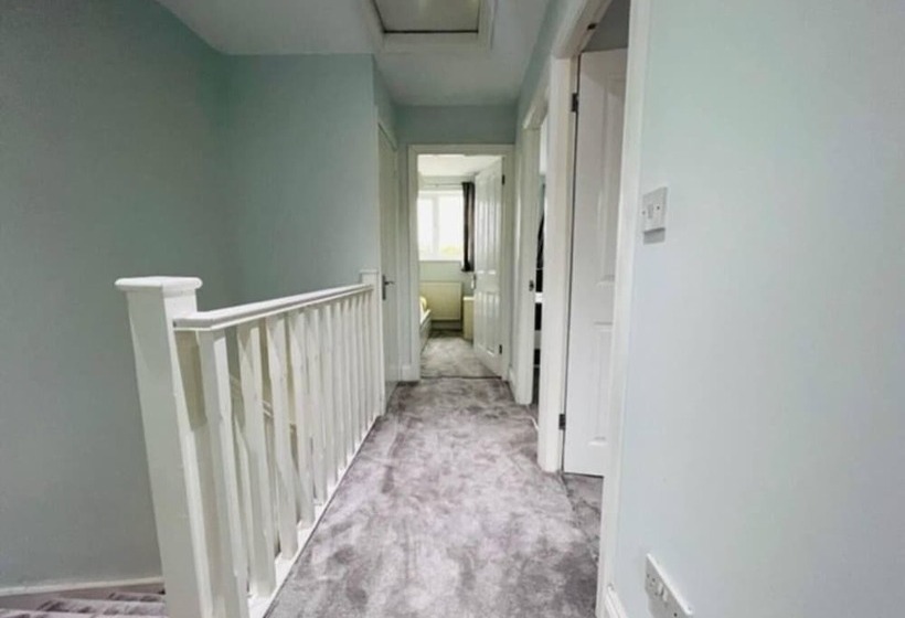 住所 Overbury Lodge, Birmingham With Free Parking