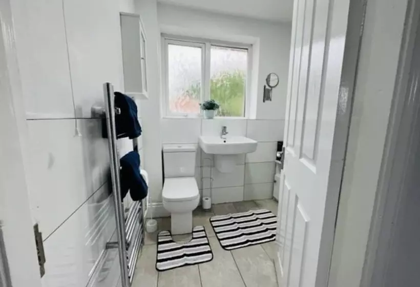 Residenssi Overbury Lodge, Birmingham With Free Parking